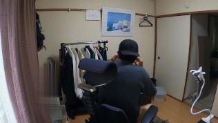 【50代オナニー】下着を嗅ぎながらシコシコ