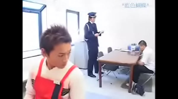 日本のゲイ男子はアナルセックスを取引に使います