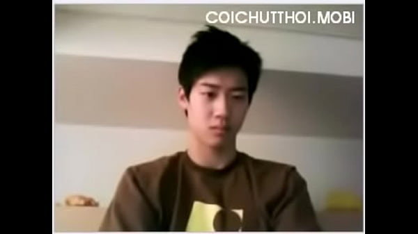 すんごいデカチン男子のオナニー