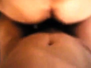 アナルを掘りまくっているところを撮影して興奮する日本のゲイカップル