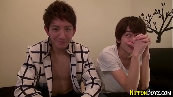 日本のイケメンゲイ男子がエッチに没頭！お尻を掘りまくるアナルセックス