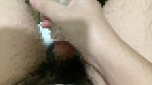 エロい音が漏れる！ !! 便利な貫通型オナホールを使ってこっそりオナニー