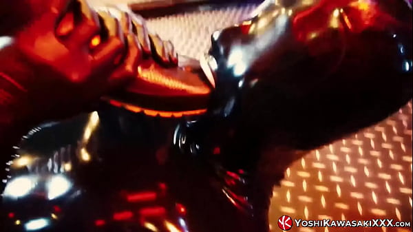 日本のヨシ・カワサキが支配された状態でハードコアプレイ