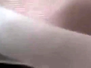 公衆トイレで素人日本人女装ゲイが生掘り中出し