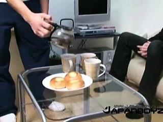 日本人ノンケ男を誘惑！