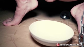 ディルドに乗る変態アジア人、川崎ヨシ