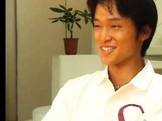 爽やかな男子たちのエッチな瞬間を見る日本のゲイビデオ