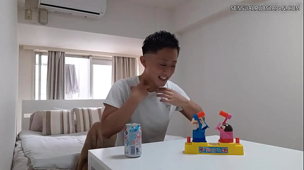 宏嵩の初AV – プレビュー