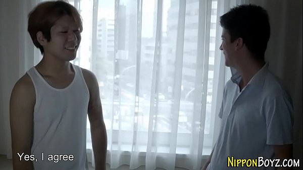 日本のイケメンがしゃぶられる