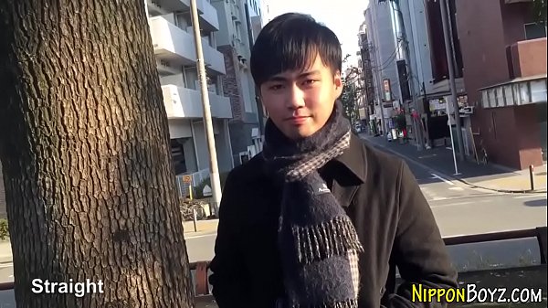 日本のティーンがタグボートと絶頂