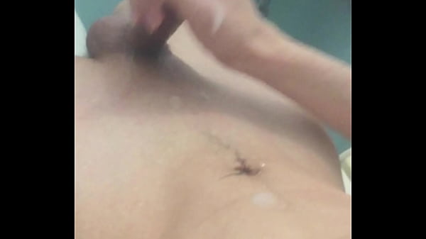 日本人  お風呂で射精