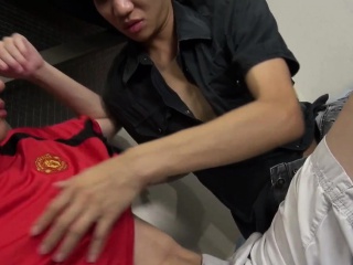 日本人イケメンがしゃぶられる