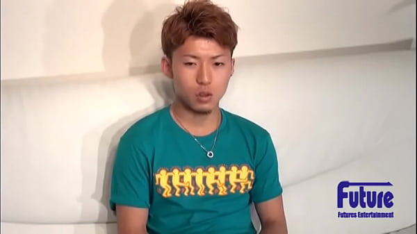 爽やかイケメン初登場！ 彼は初めて男性と交流することにとても興奮しています！