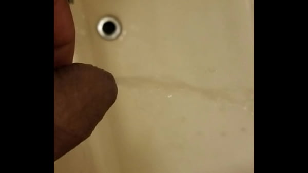 Pissing of Japanese cock