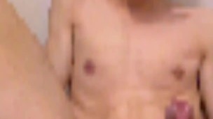 ディルドを持つ日本人男性