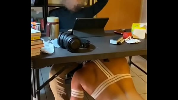 日本のボーイフレンドの筋肉のハンサムな家に行き、フェラを吸う男のサービス – 2024年4月10日